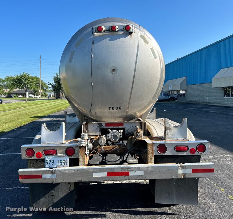 image for item NL9518 1989 Sunshine Stainless Tank & Equip  tank trailer