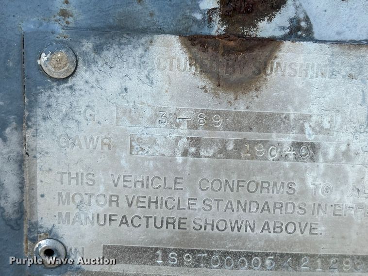 image for item NL9518 1989 Sunshine Stainless Tank & Equip  tank trailer