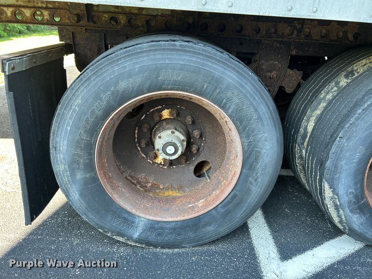 image for item NL9519 1990 Great Dane 7311TJWN 53  dry van trailer