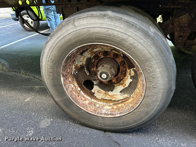 image for item NL9519 1990 Great Dane 7311TJWN 53  dry van trailer