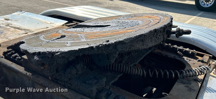 image for item NL9520 2007 Peterbilt 379  semi truck