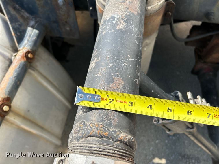 image for item NL9520 2007 Peterbilt 379  semi truck