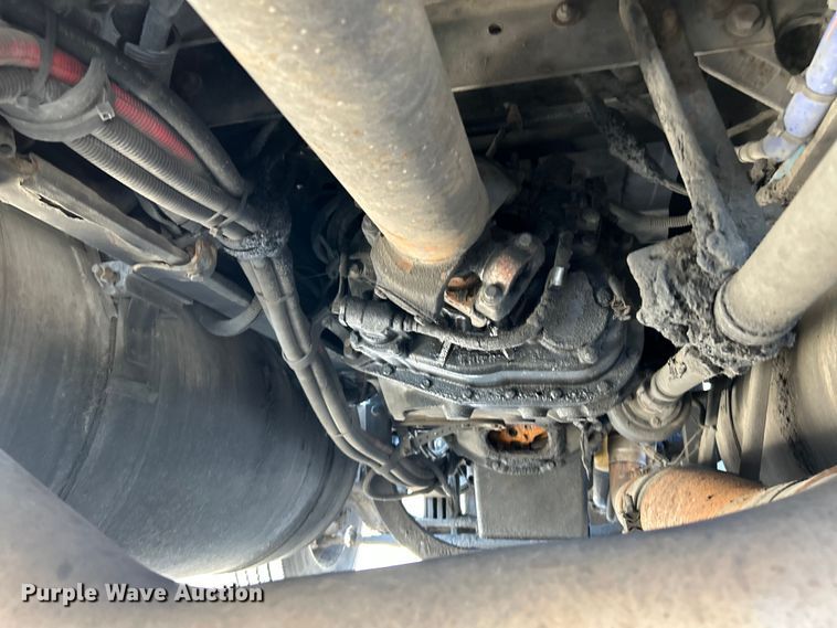 image for item NL9520 2007 Peterbilt 379  semi truck