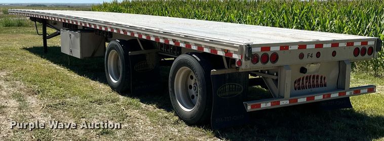 image for item NP9407 2007 Chaparral  flatbed trailer