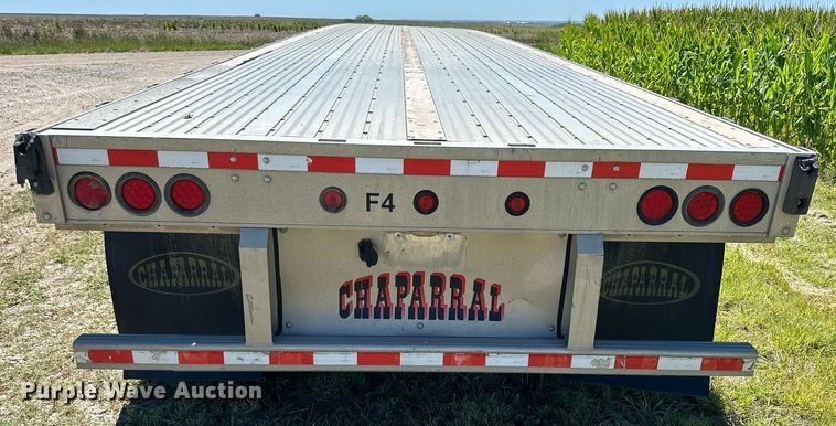 image for item NP9407 2007 Chaparral  flatbed trailer