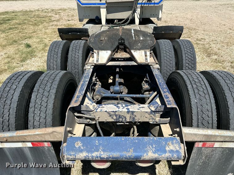 image for item NP9409 1994 Kenworth W900B  semi truck