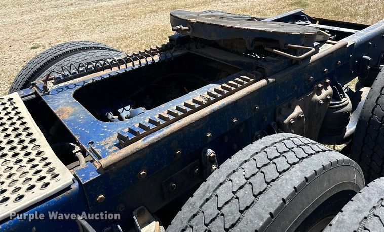 image for item NP9409 1994 Kenworth W900B  semi truck