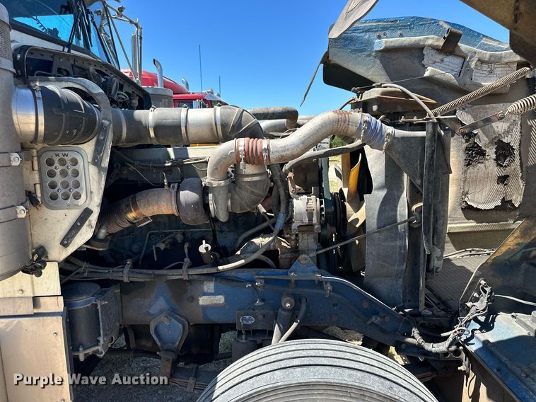 image for item NP9409 1994 Kenworth W900B  semi truck