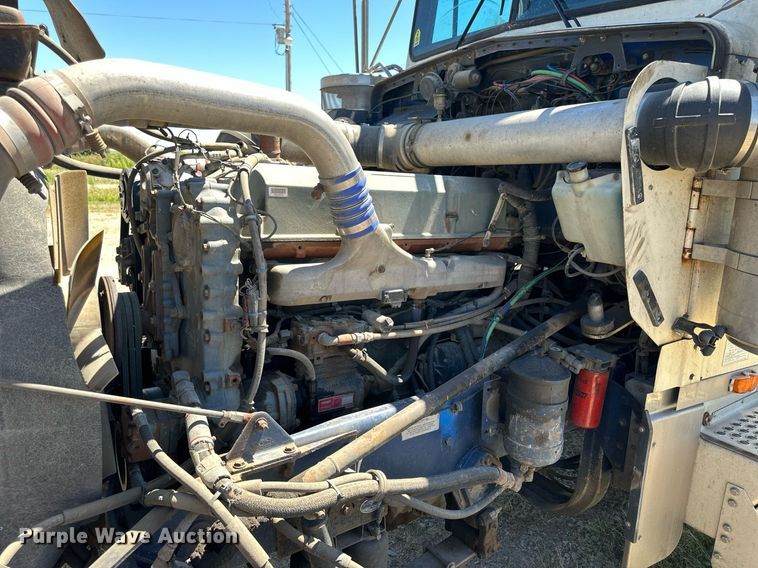 image for item NP9409 1994 Kenworth W900B  semi truck