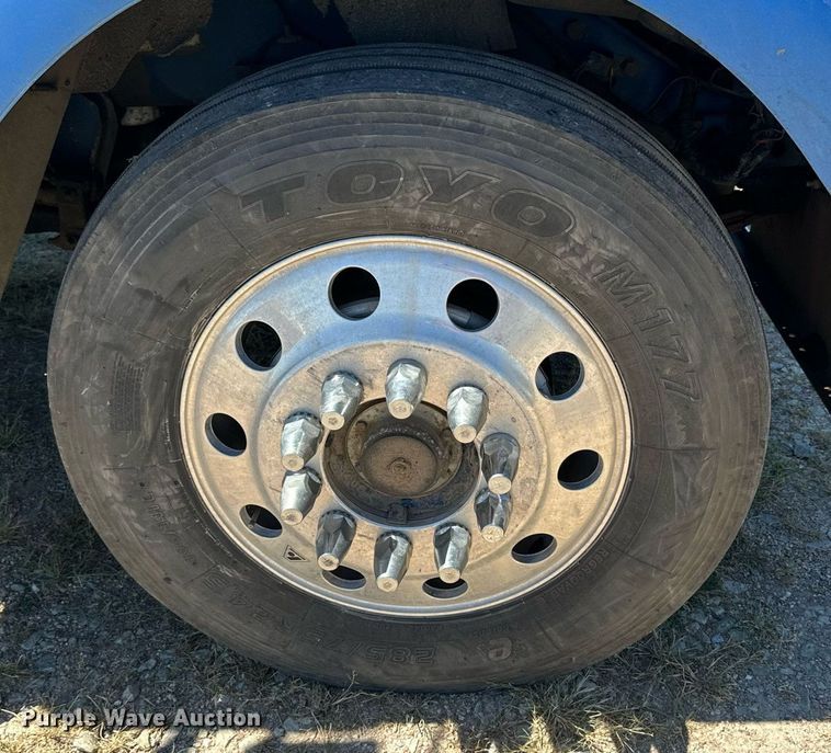 image for item NP9409 1994 Kenworth W900B  semi truck