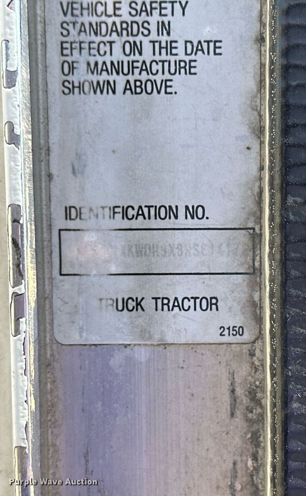 image for item NP9409 1994 Kenworth W900B  semi truck