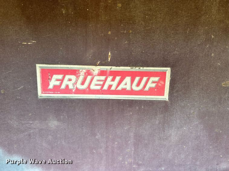 image for item NP9459 2000 Fruehauf  flatbed trailer