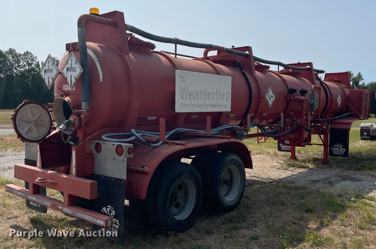 image for item NT9486 2010 Tiger Manufacturing  tank trailer