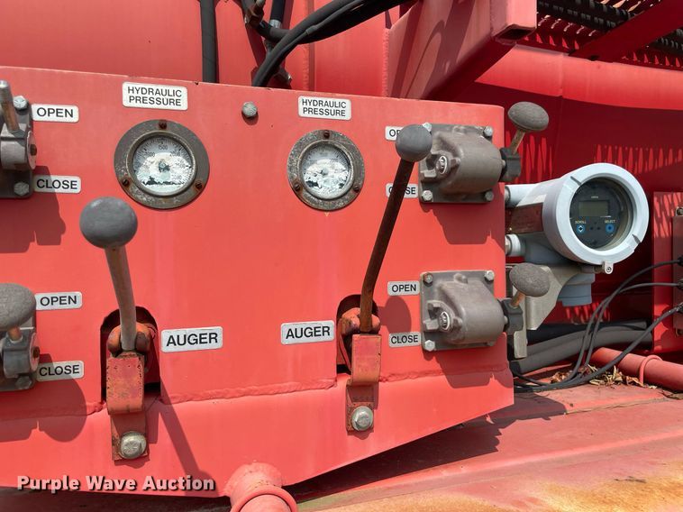 image for item NT9486 2010 Tiger Manufacturing  tank trailer