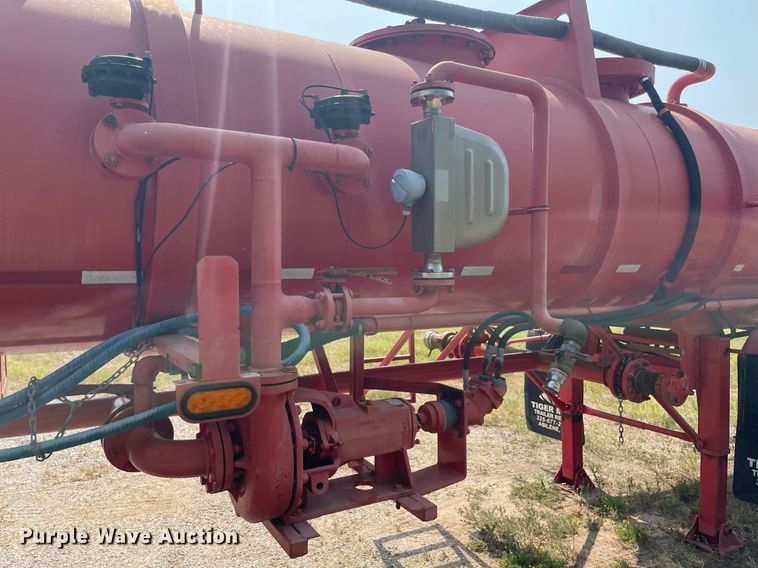 image for item NT9486 2010 Tiger Manufacturing  tank trailer