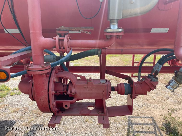 image for item NT9486 2010 Tiger Manufacturing  tank trailer