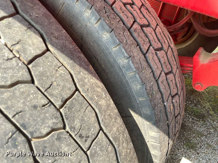 image for item NT9486 2010 Tiger Manufacturing  tank trailer