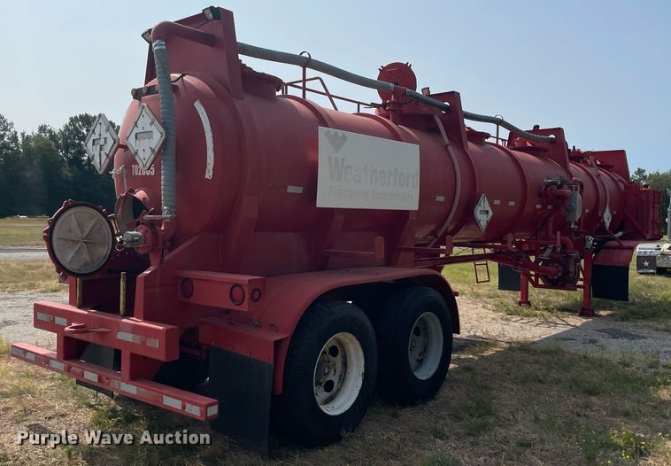 image for item NT9487 2009 Tiger Manufacturing  tank trailer