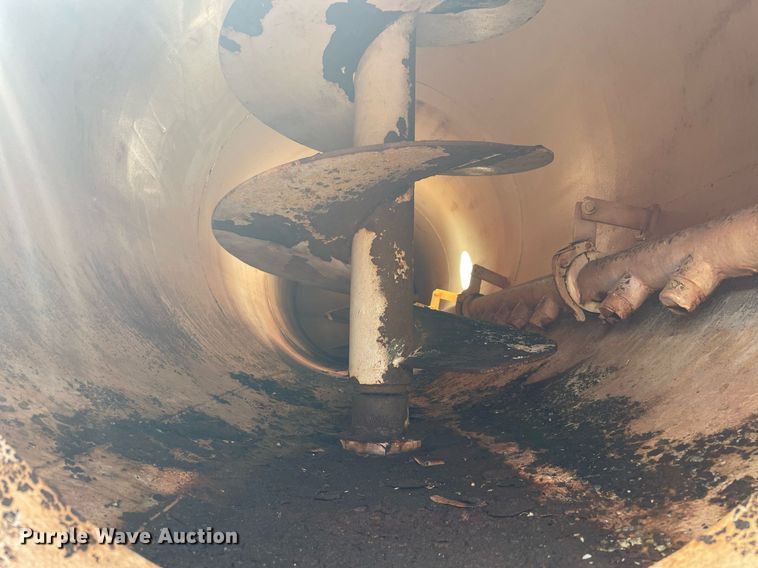 image for item NT9487 2009 Tiger Manufacturing  tank trailer