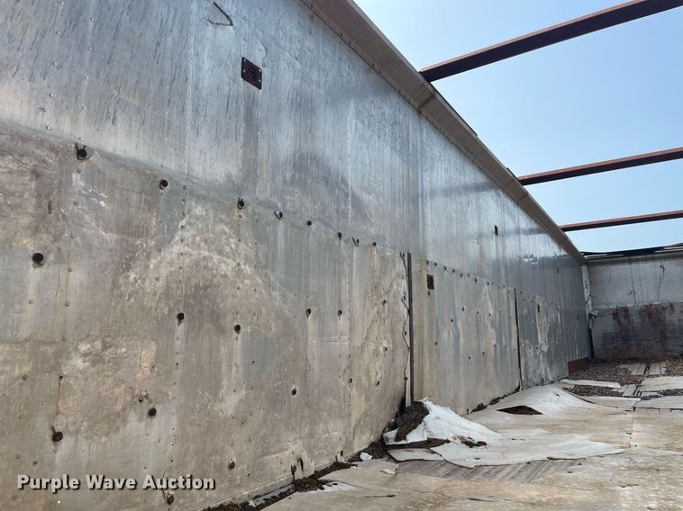 image for item NT9488 1976 Comet 45XVT  walking floor trailer