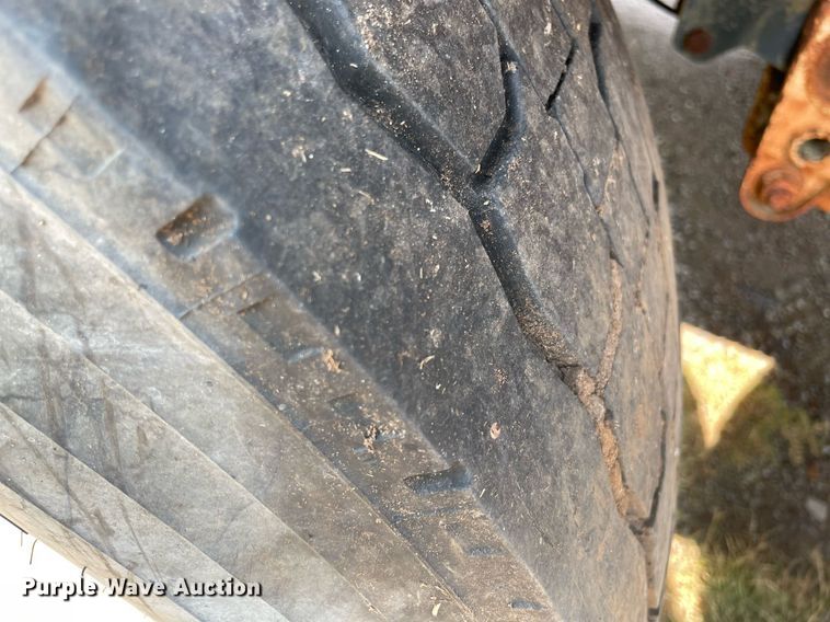 image for item NT9488 1976 Comet 45XVT  walking floor trailer