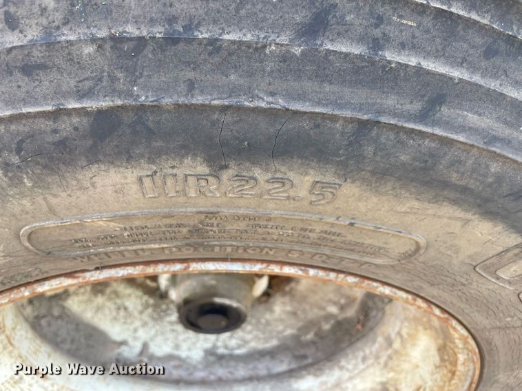 image for item NT9488 1976 Comet 45XVT  walking floor trailer