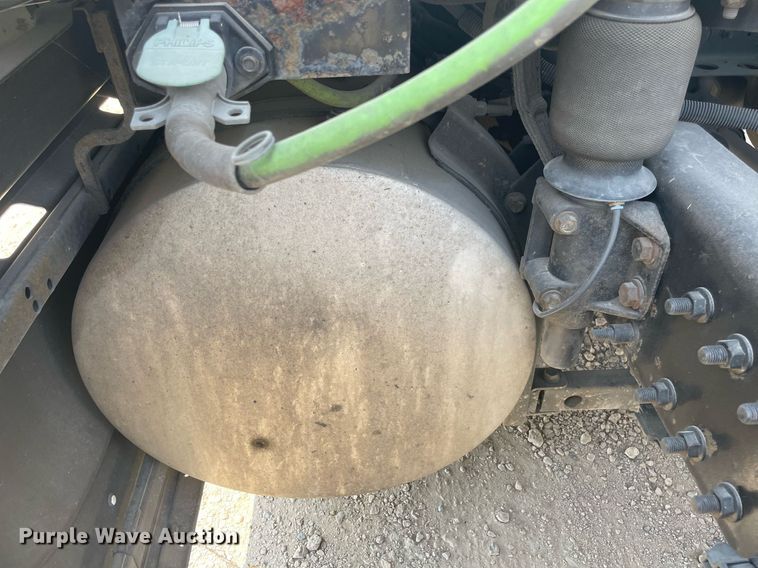 image for item NT9510 2014 International ProStar  semi truck