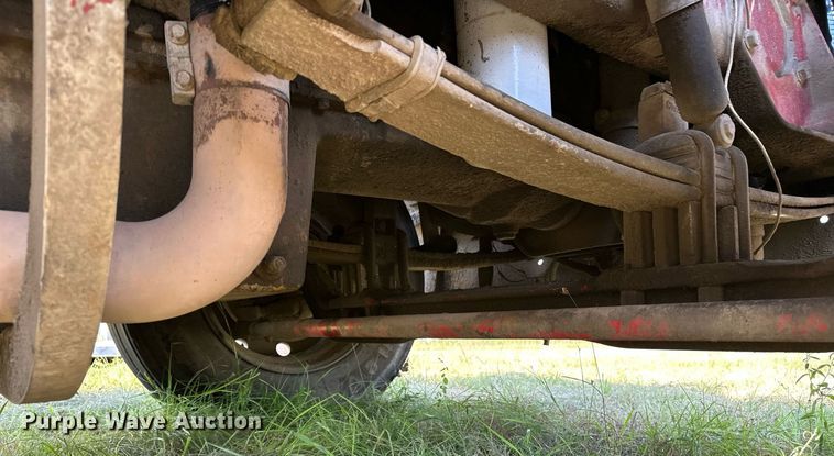 image for item OC9161 1987 Peterbilt 379  semi truck