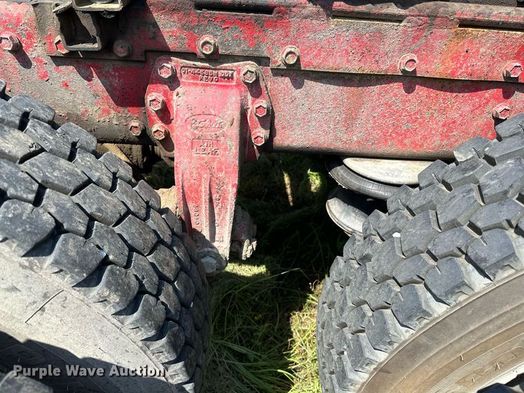 image for item OC9161 1987 Peterbilt 379  semi truck