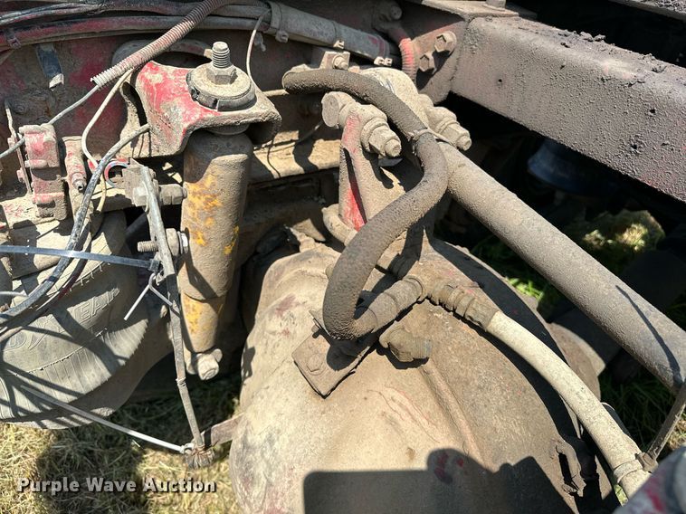 image for item OC9161 1987 Peterbilt 379  semi truck