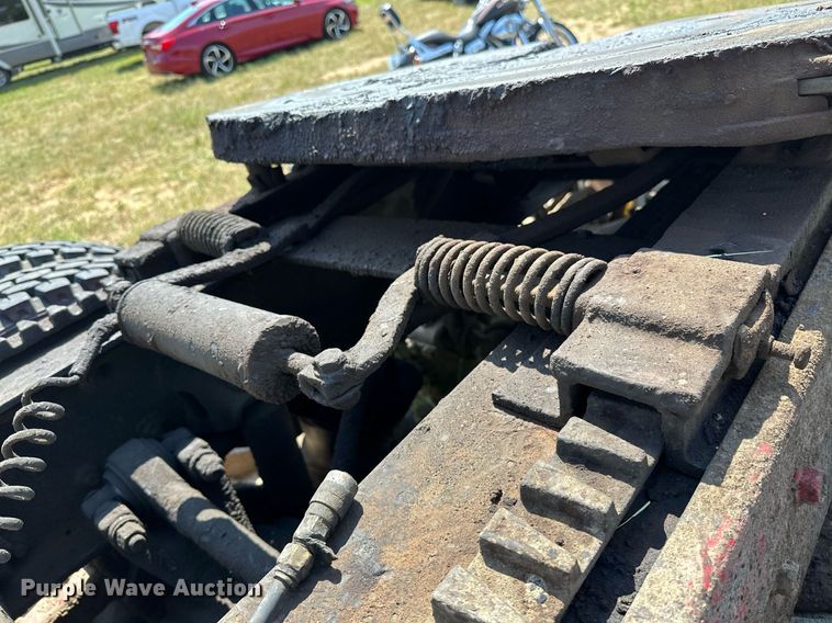 image for item OC9161 1987 Peterbilt 379  semi truck