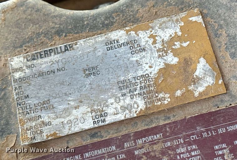 image for item OC9327 1991 Kenworth T800  semi truck