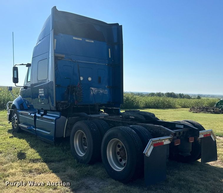 image for item OC9357 2016 International ProStar  semi truck