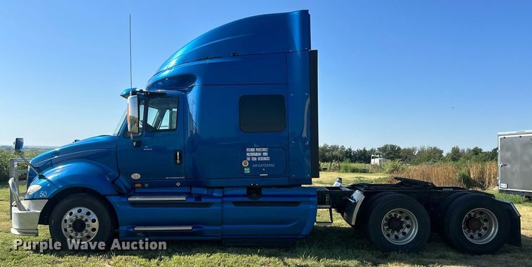 image for item OC9357 2016 International ProStar  semi truck