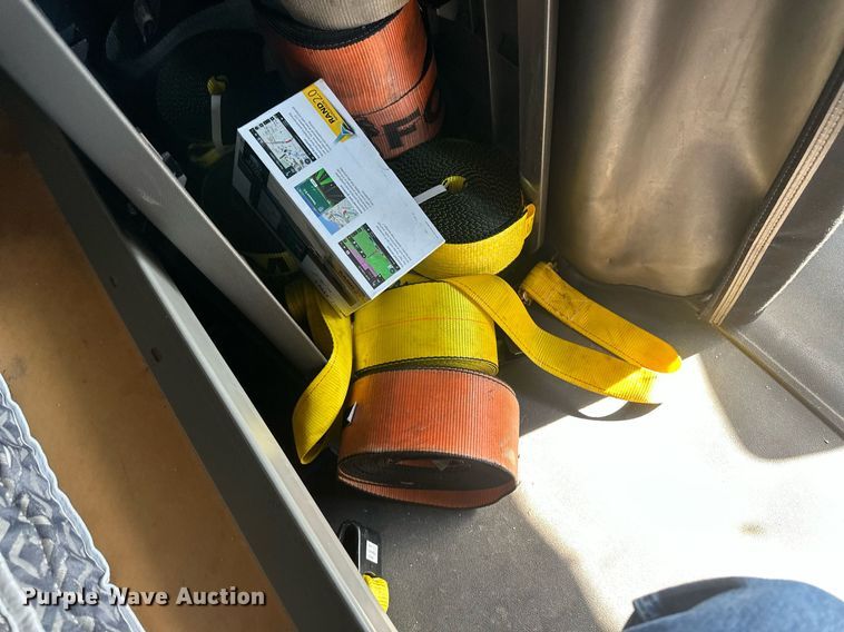 image for item OC9357 2016 International ProStar  semi truck