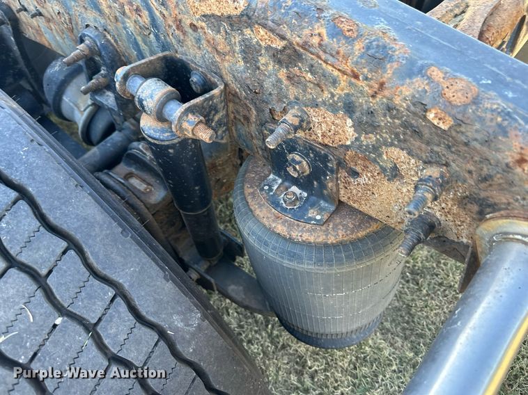 image for item OC9357 2016 International ProStar  semi truck