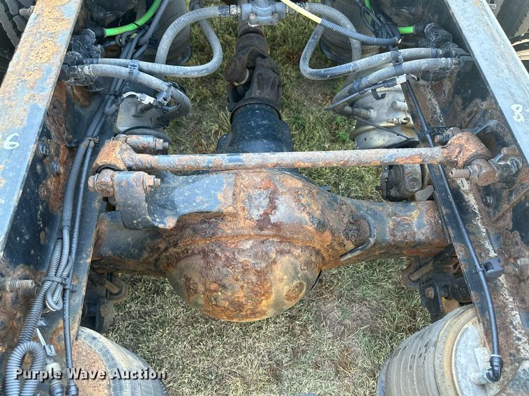 image for item OC9357 2016 International ProStar  semi truck