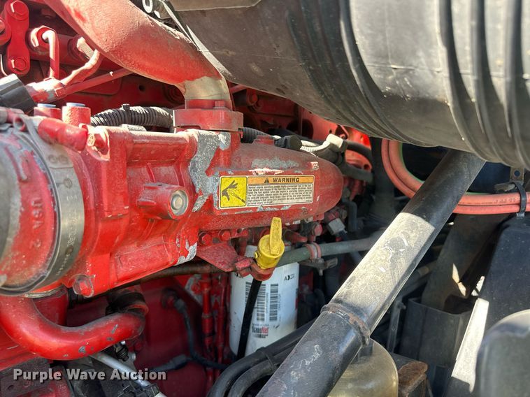 image for item OC9357 2016 International ProStar  semi truck