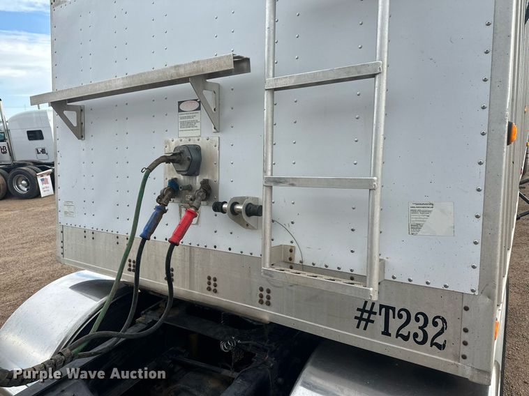 image for item OC9411 2010 Cornhusker  grain trailer