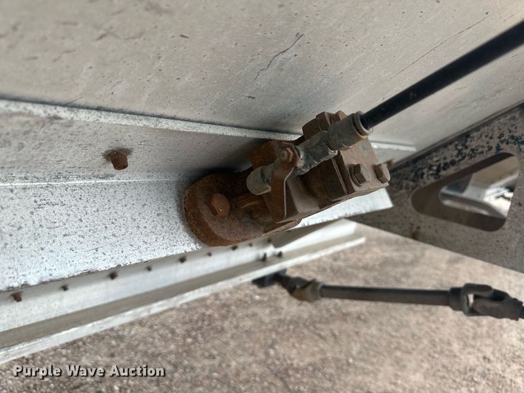 image for item OC9411 2010 Cornhusker  grain trailer