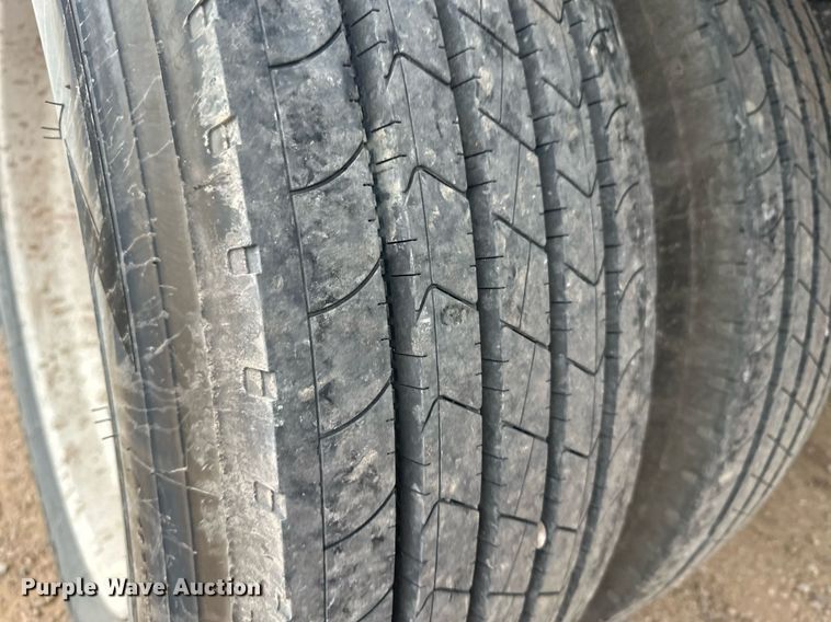 image for item OC9411 2010 Cornhusker  grain trailer