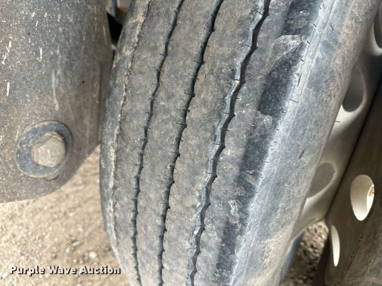 image for item OC9411 2010 Cornhusker  grain trailer