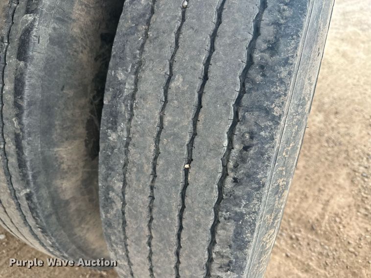 image for item OC9411 2010 Cornhusker  grain trailer