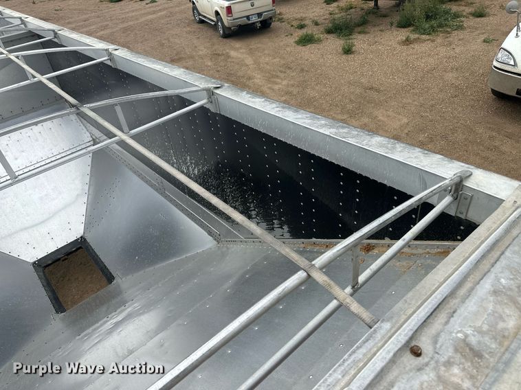 image for item OC9412 2012 Cornhusker  grain trailer