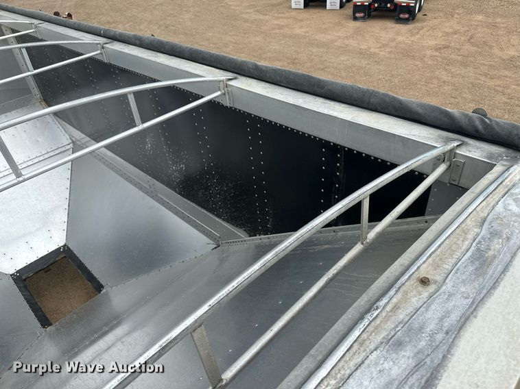 image for item OC9412 2012 Cornhusker  grain trailer