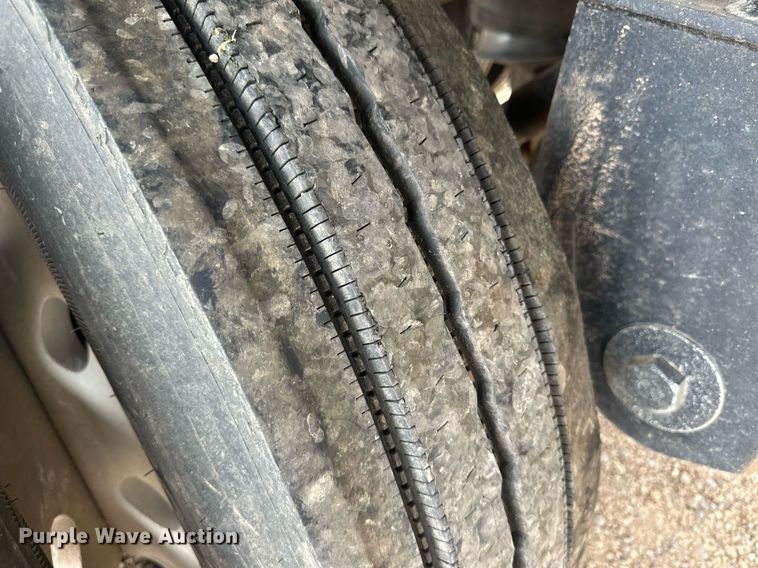 image for item OC9412 2012 Cornhusker  grain trailer