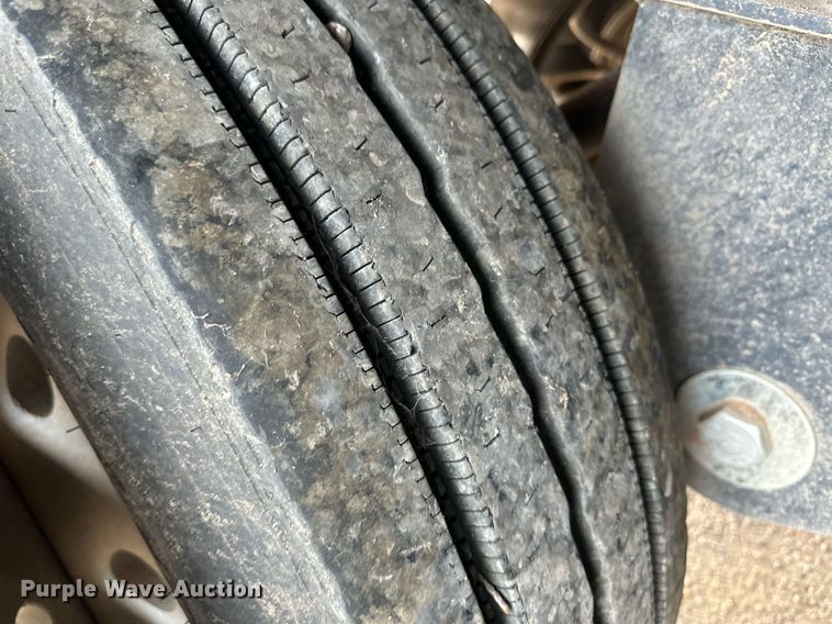 image for item OC9412 2012 Cornhusker  grain trailer