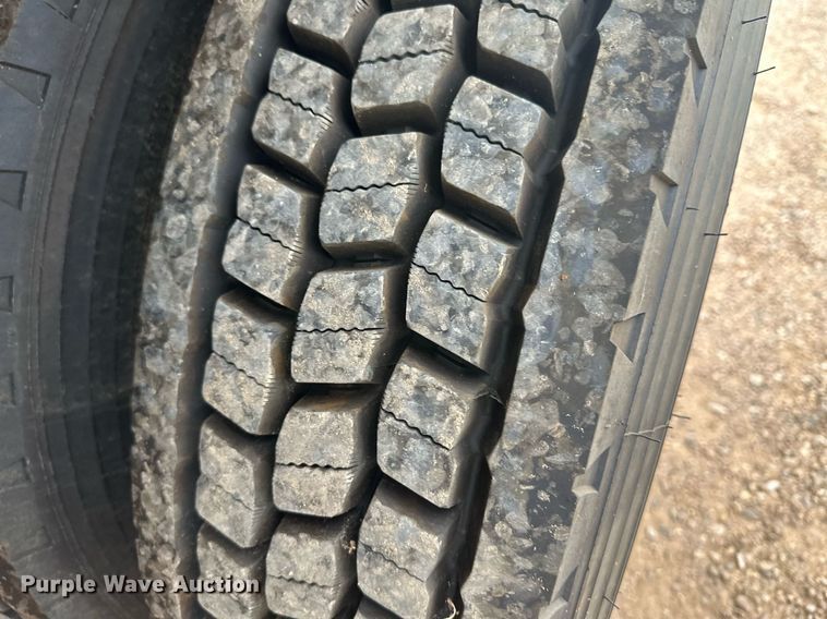 image for item OC9412 2012 Cornhusker  grain trailer