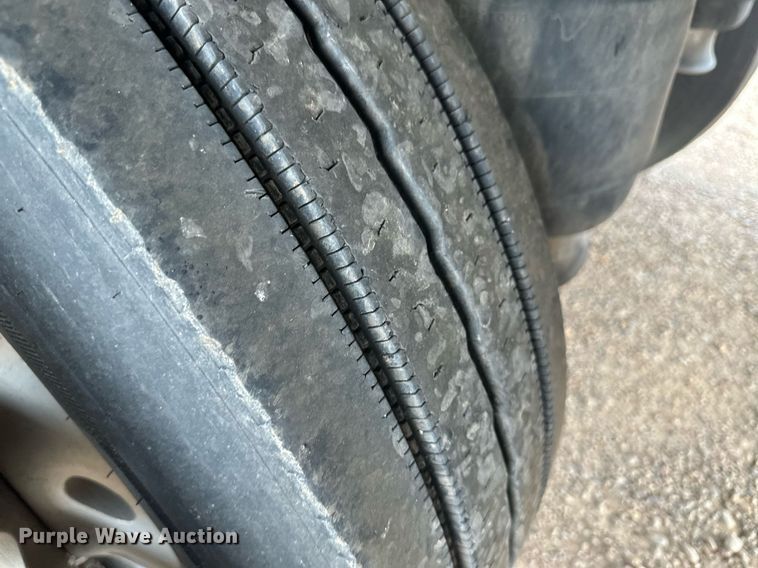 image for item OC9412 2012 Cornhusker  grain trailer