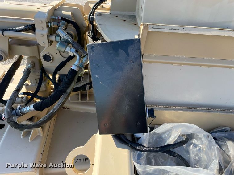 image for item DL3966 2016 Caterpillar  boom mower system